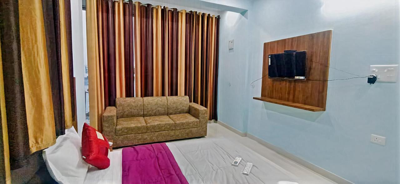 Hotel Comfort Inn Homestay Dehradun Exterior foto