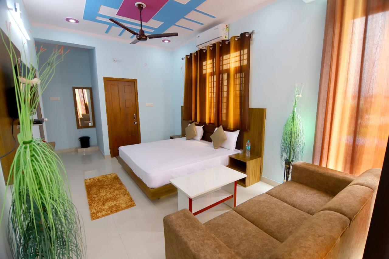 Hotel Comfort Inn Homestay Dehradun Exterior foto